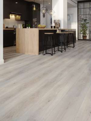 Cucina soggiorno con pavimento in pvc effetto legno sbiancato